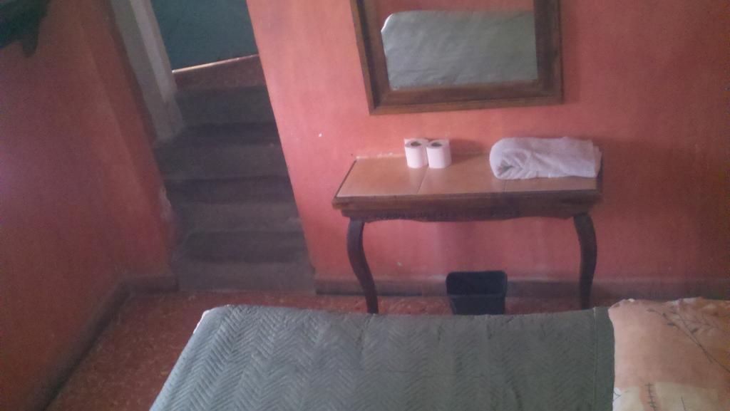 Hotel Casa De Huespedes Hidalgo Tehuacán Стая снимка