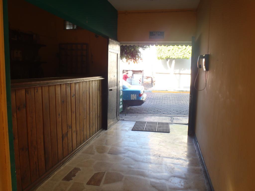 Hotel Casa De Huespedes Hidalgo Tehuacán Екстериор снимка